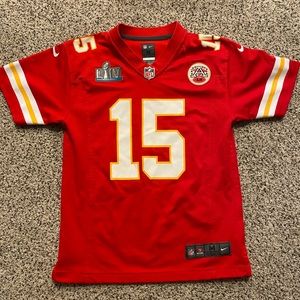 youth medium Patrick Mahomes Kansas City Chiefs jersey with super bowl patch